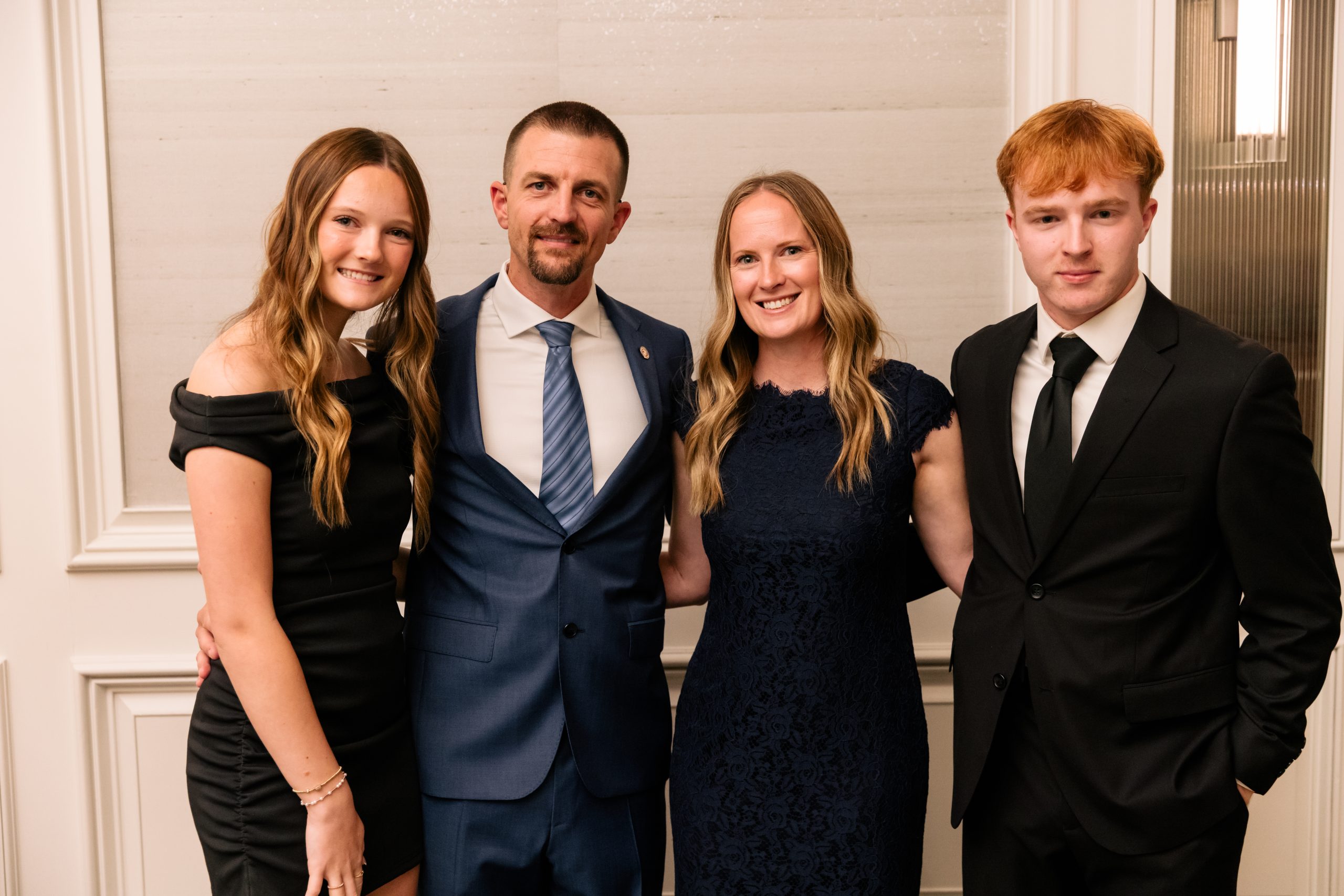 Chicago Dinner For Children Of The Severely Injured - Marine Corps  Scholarship Foundation